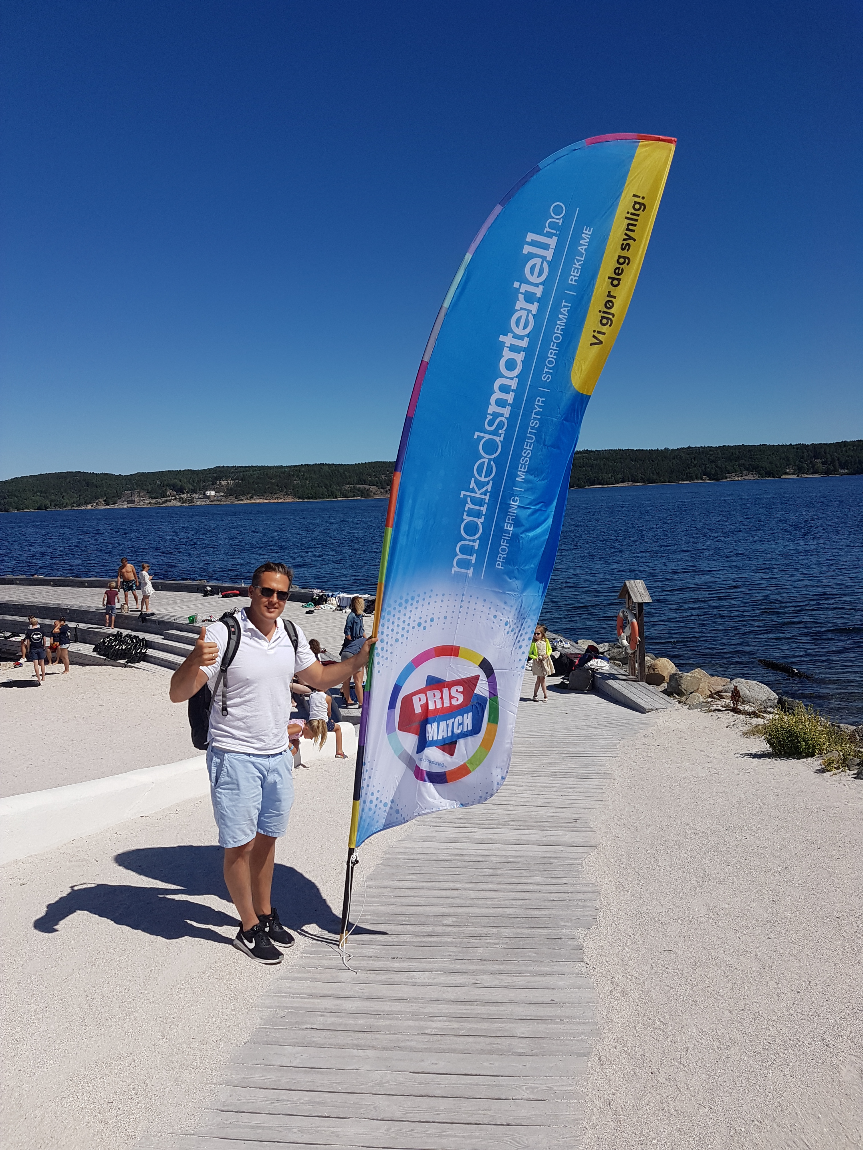 Beachflagg fra Markedsmateriell Og Reklame  (2)